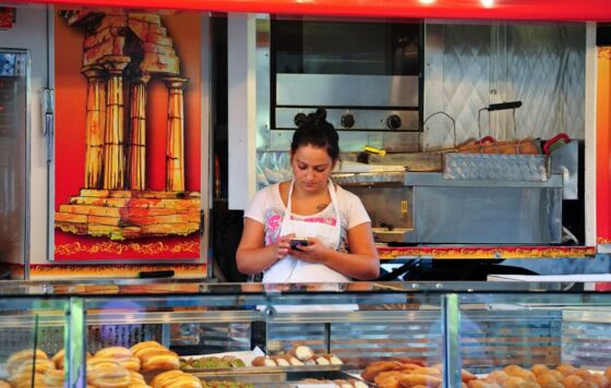 В Прикамье ощущается острый дефицит кадров в розничной торговле  