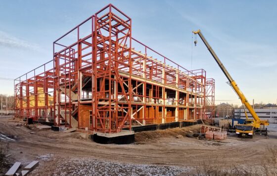 В Перми возведён каркас бассейна на Гайве  