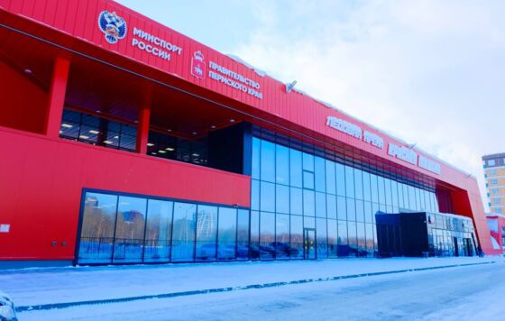 ​В микрорайоне Ива в Перми открылась ледовая арена