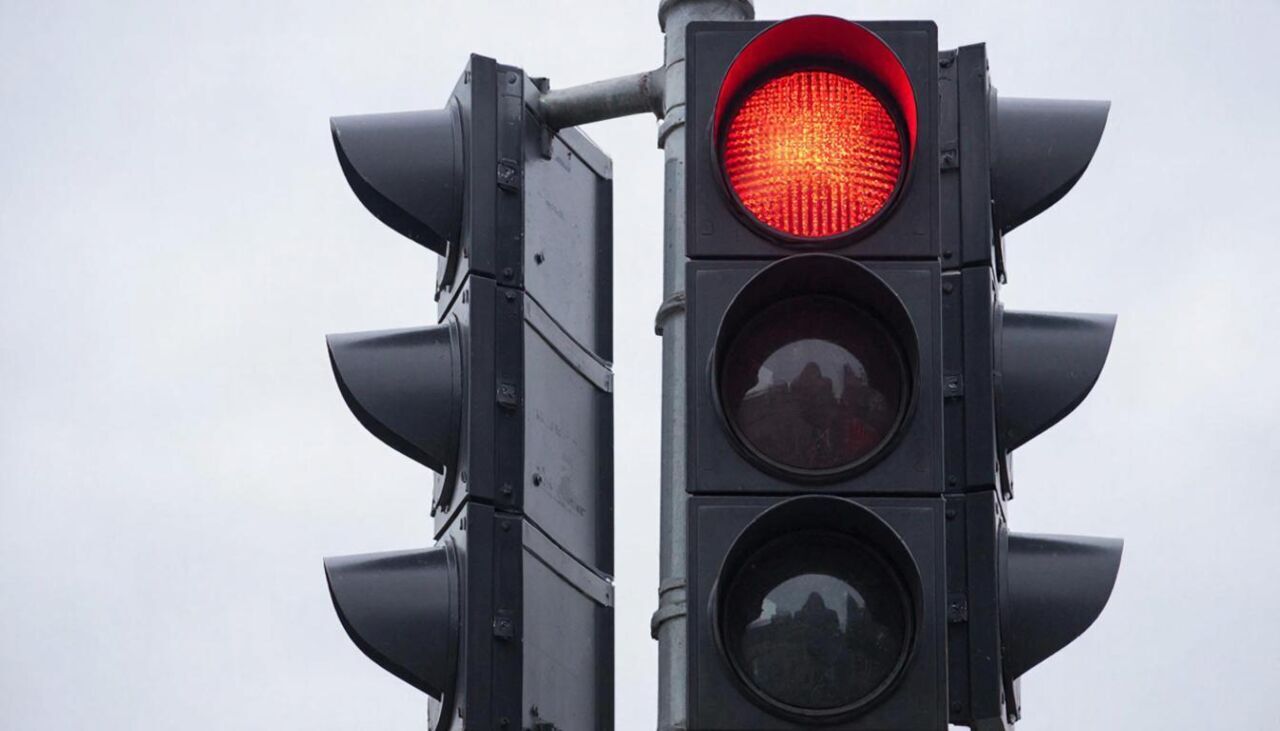 ​На выезде с улицы Локомотивной на площадь Гайдара в Перми включат светофор