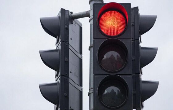 ​На выезде с улицы Локомотивной на площадь Гайдара в Перми включат светофор