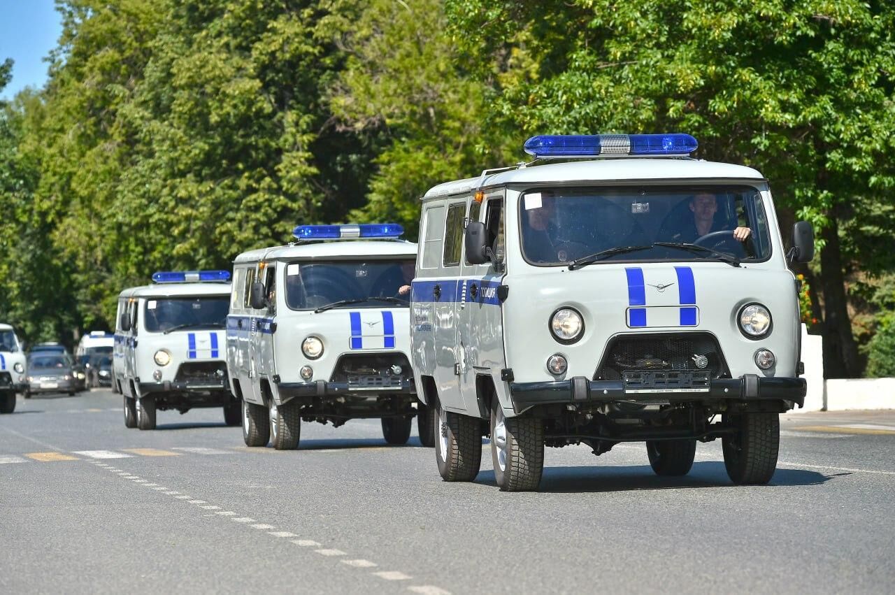 В Перми полиция проверяет видео с избиением школьницы группой подростков у ТЦ 