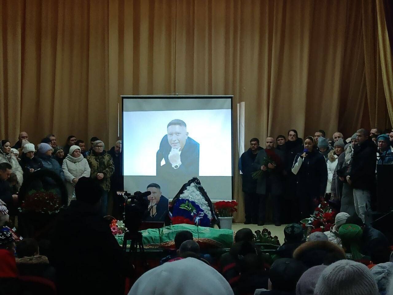 ​В Пермском крае простились с погибшими при крушении вертолёта