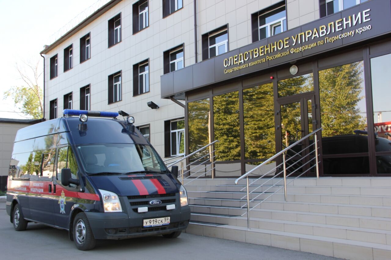 В Прикамье силовики задержали начальника колонии Краснокамска и его зама  