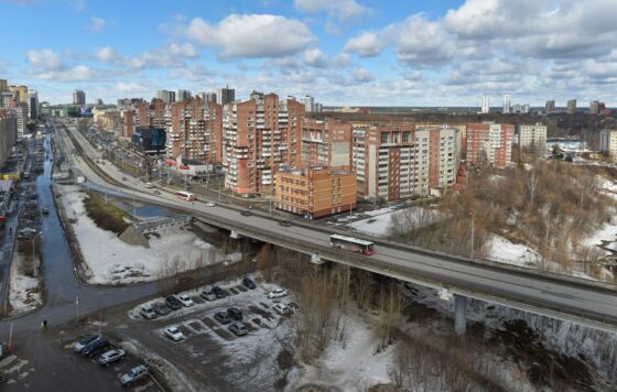 Строителем второй очереди моста через реку Егошиху в Перми выбрано АО «Уралмостострой»